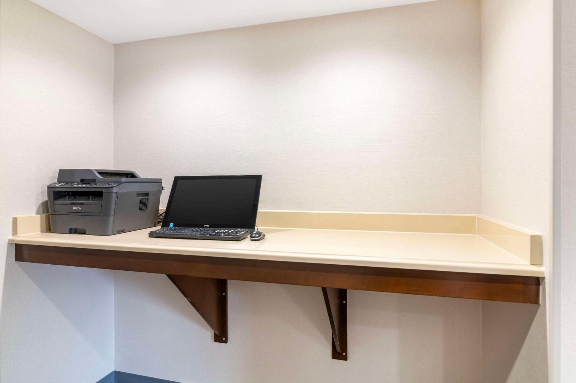 Comfort Inn Airport Manchester Kültér fotó